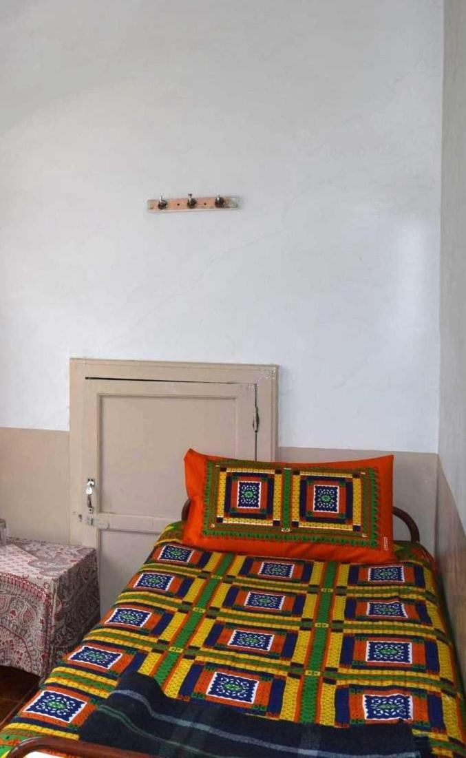 City Guest House Bhuj Ngoại thất bức ảnh